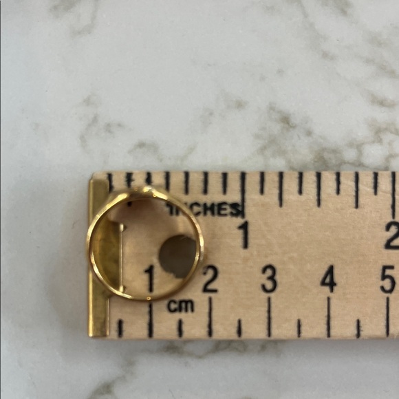 Gold Starburst Ring - Picture 2 of 7